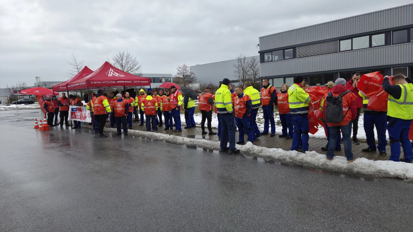 Warnstreik bei Rhenus in Kamenz