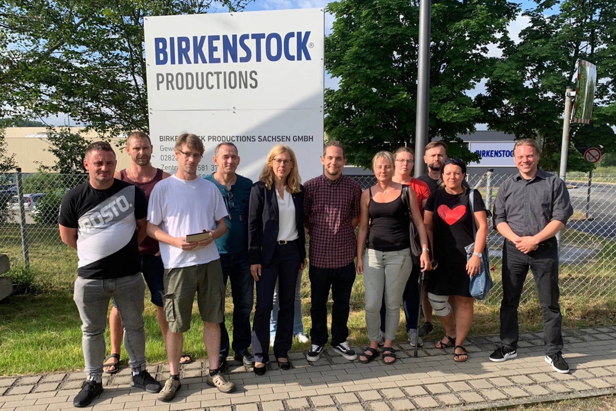  Die IG Metall gemeinsam mit dem Betriebsratsgremium bei Birkenstock in Görlitz 